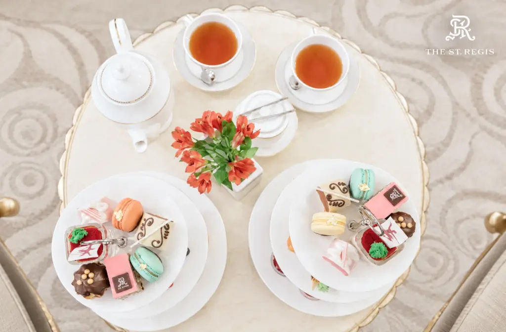 Чайная церемония в The St. Regis Москва Никольская 18 октября будет посвящена Сергею Дягилеву и «Русским сезонам».